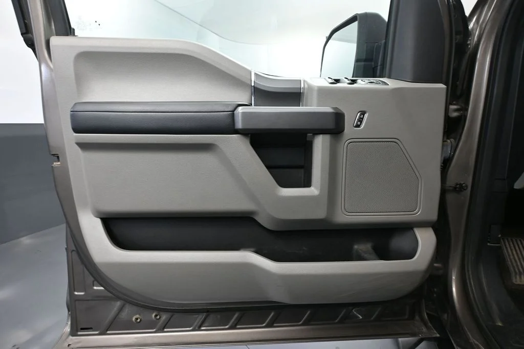 Used 2020 Gray Ford XLT image 14
