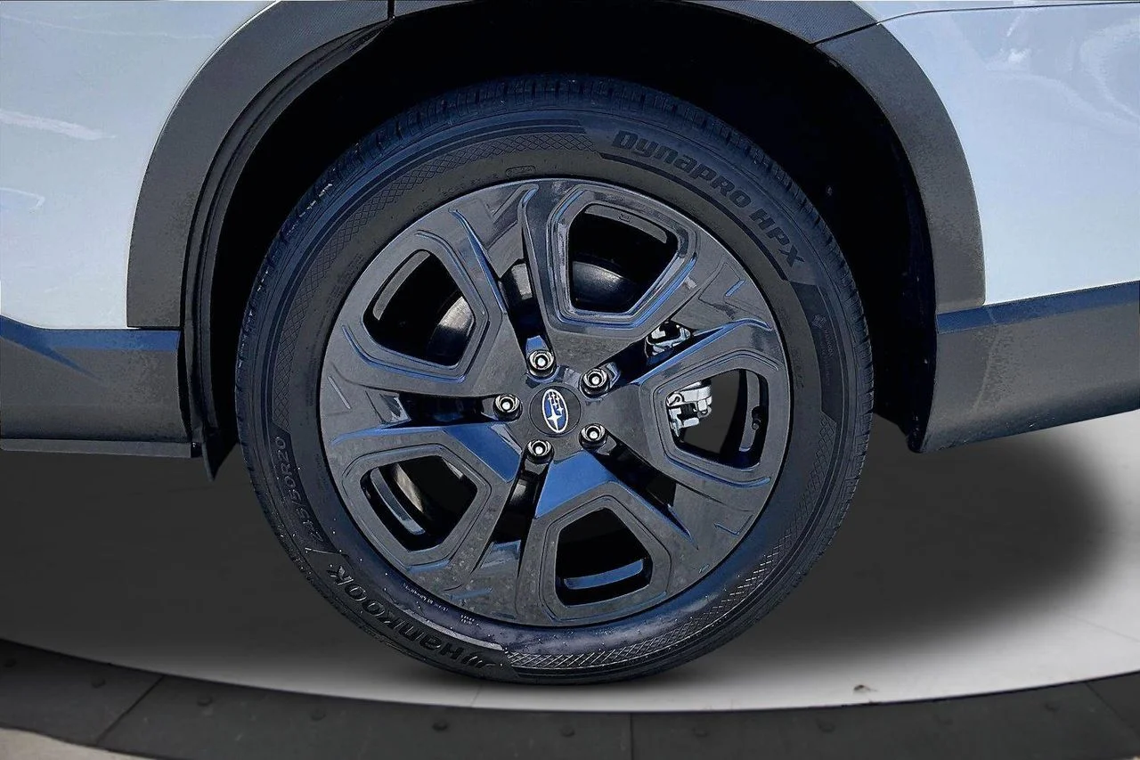 Certified Used 2023 White Subaru Onyx Edition image 35