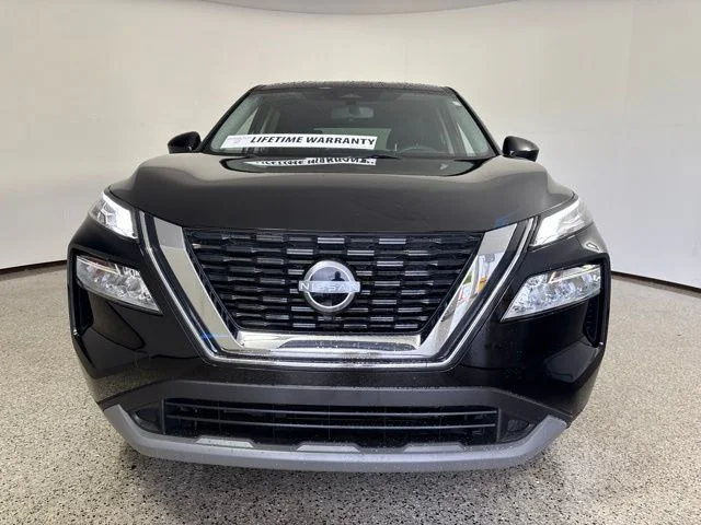 Used 2023 Black Nissan SV image 14