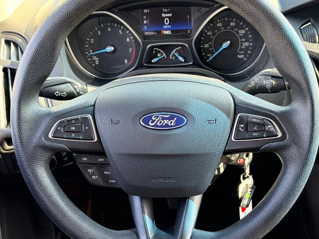 Used 2017 Magnetic Metallic Ford SE image 14