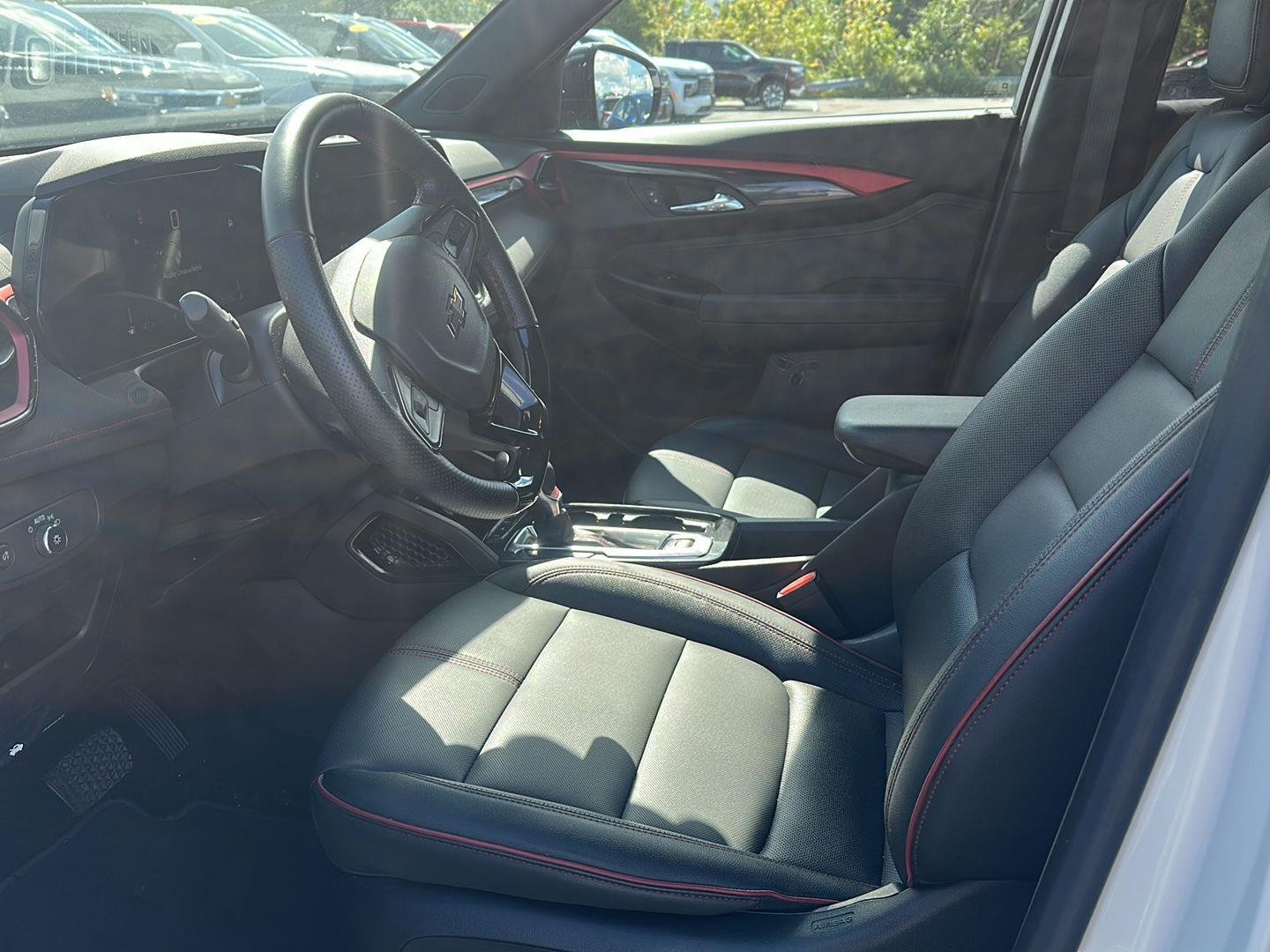Used 2024 Summit White Chevrolet RS image 9