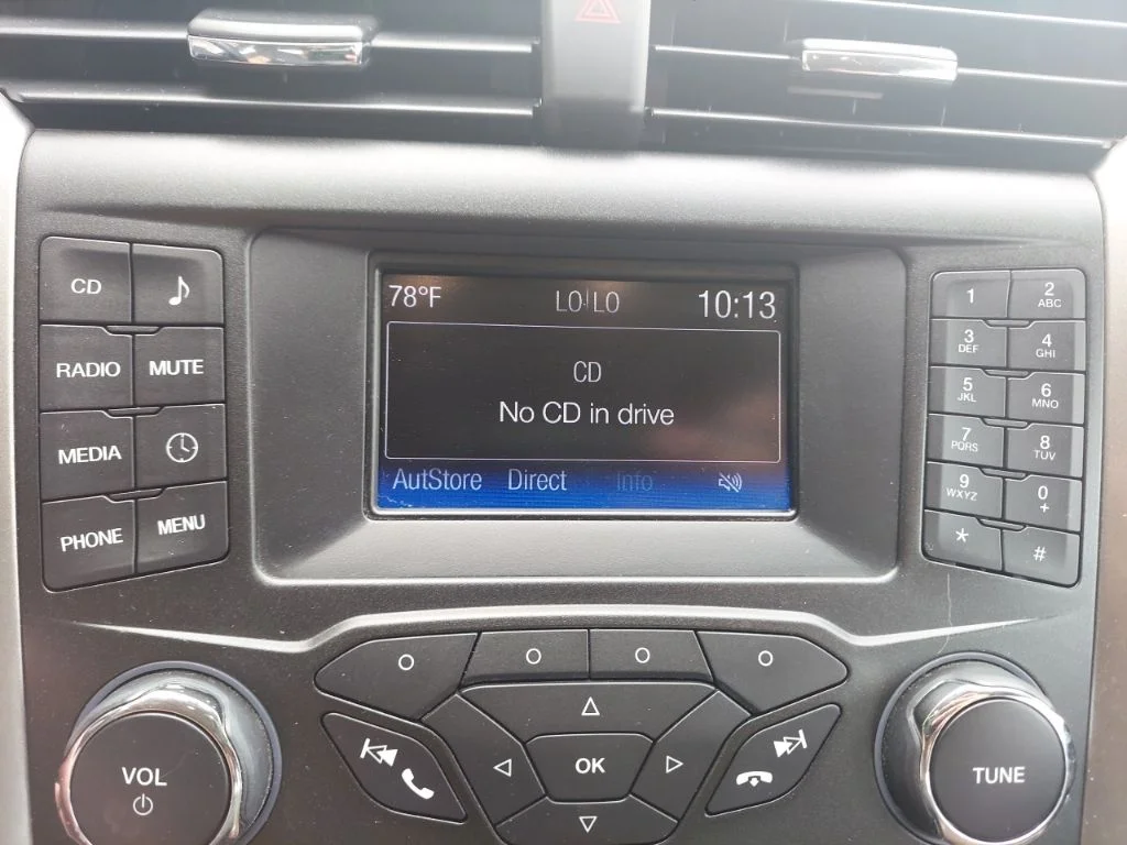 Certified Used 2018 Gray Ford S image 25