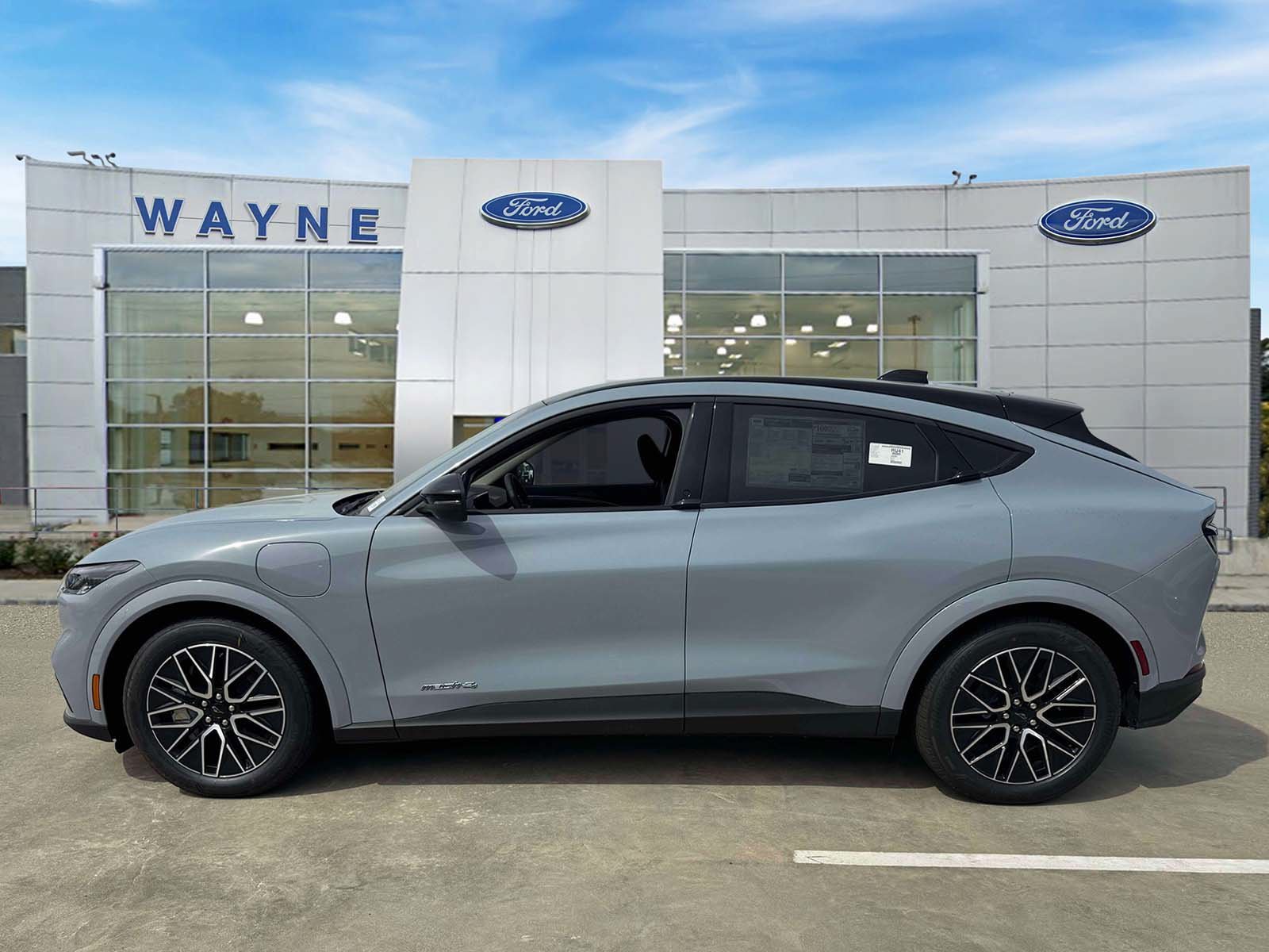 New 2026 Glacier Gray Metallic Tri-coat Ford Premium image 5