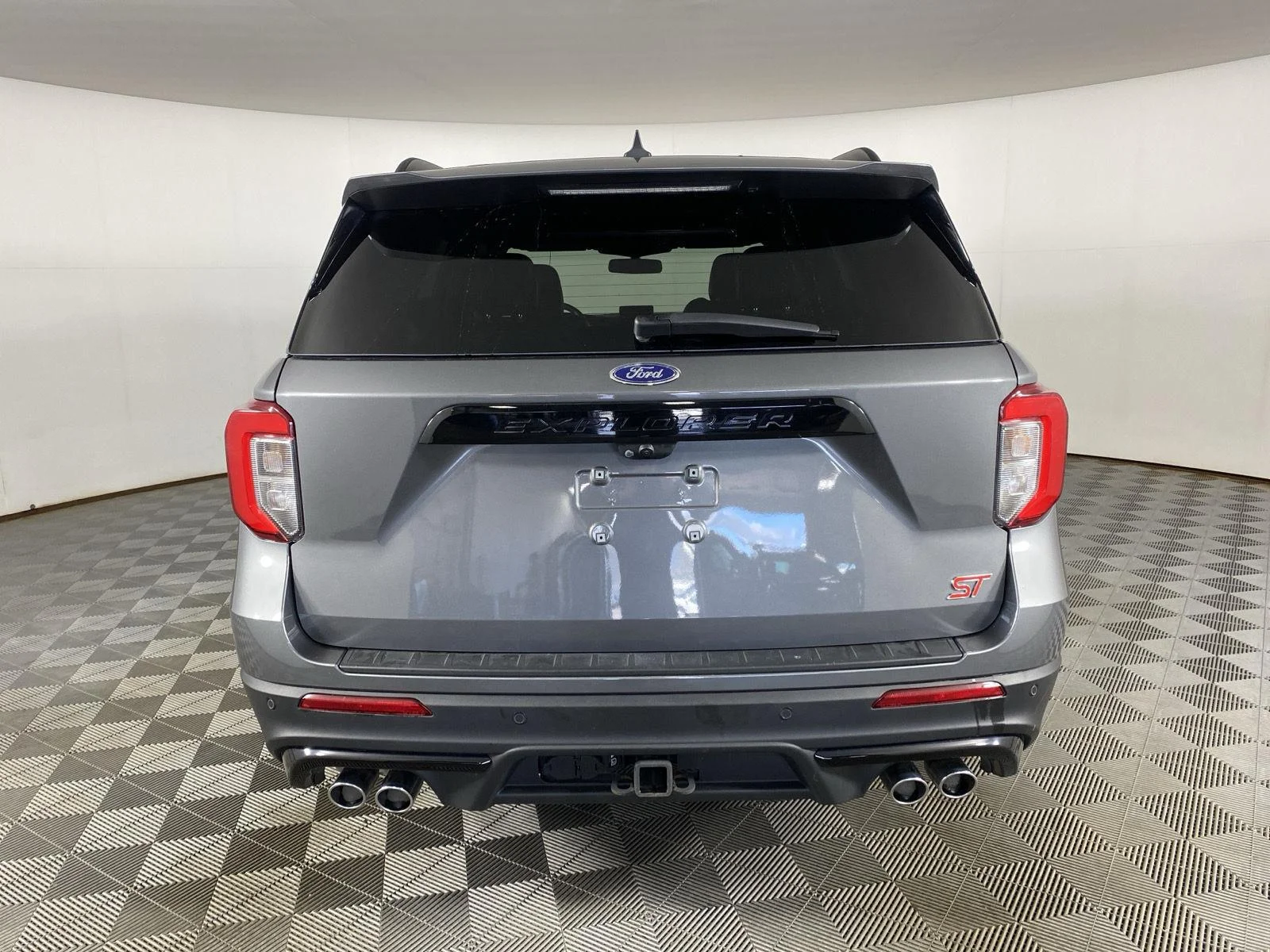 Used 2024 Carbonized Gray Ford  image 9