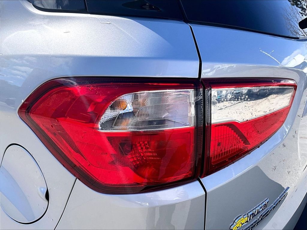 Used 2022 Silver Ford SE image 32