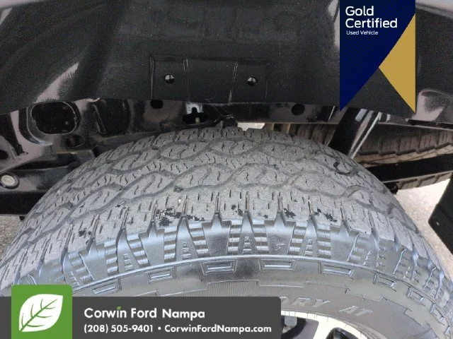 Certified Used 2025 Gray Ford Lariat image 33