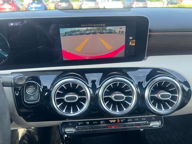 Used 2019 Jupiter Red Mercedes-Benz A 220 image 13