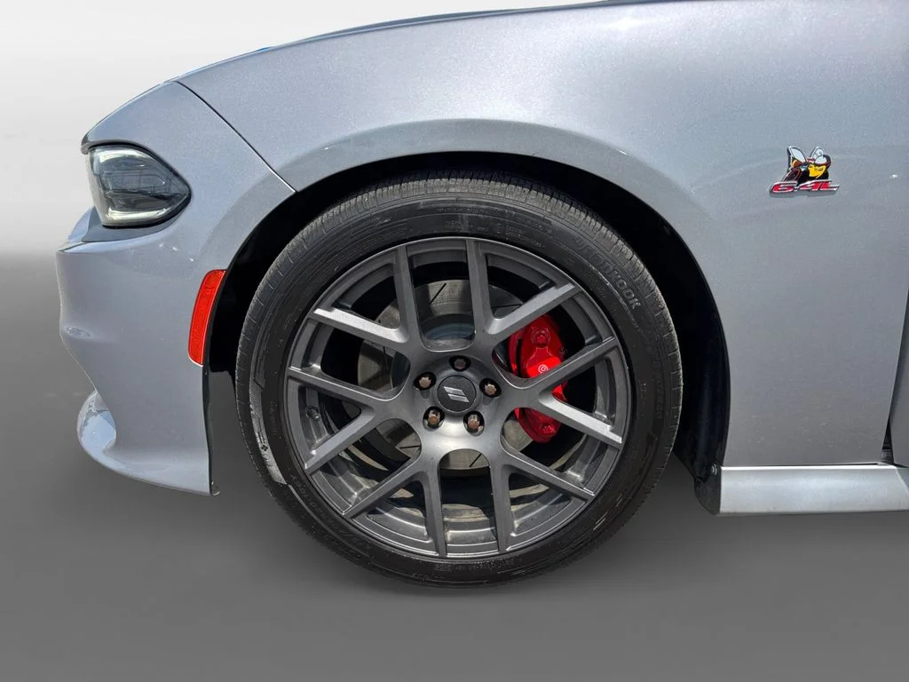 Used 2016 Silver Dodge R/T Scat Pack image 15