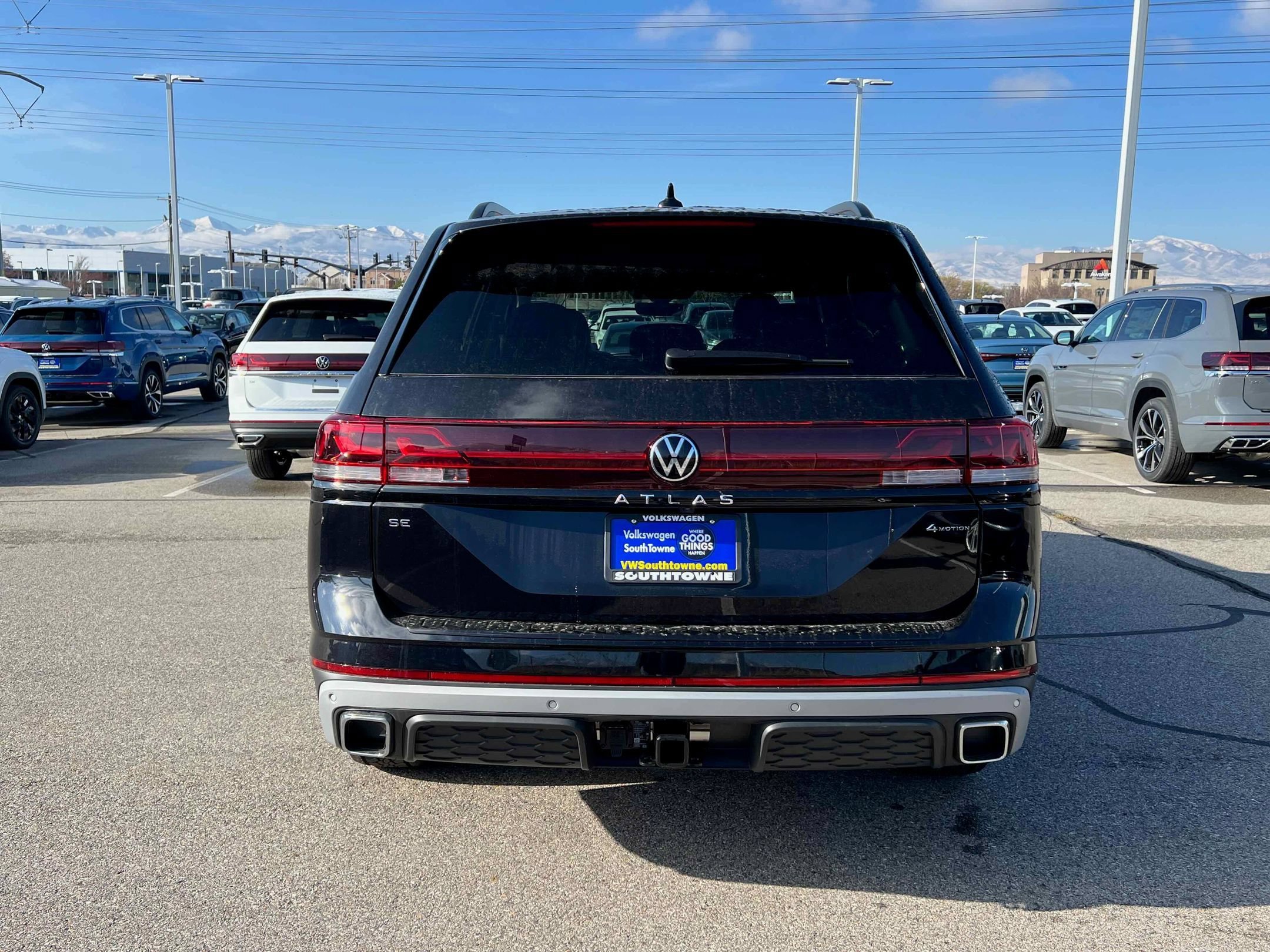 New 2026 Deep Black Volkswagen 2.0T Peak Edition image 11