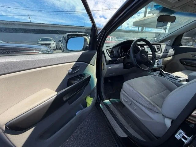 Used 2021 Black Kia LX image 10