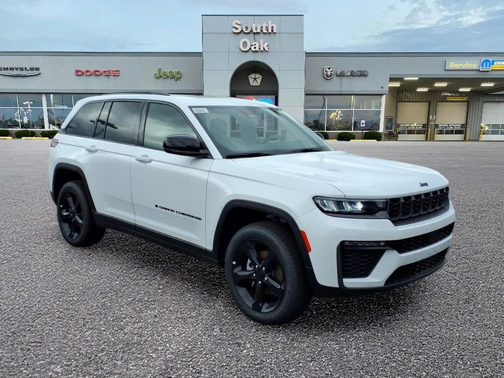 New 2026 Bright White Clear-Coat Exterior Paint Jeep Limited image 1