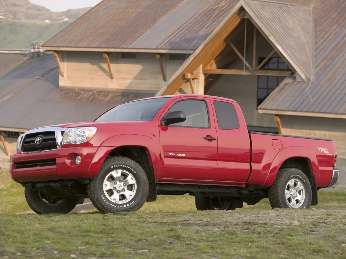 2005 Toyota Tacoma PreRunner Double Cab V6 5AT's photo