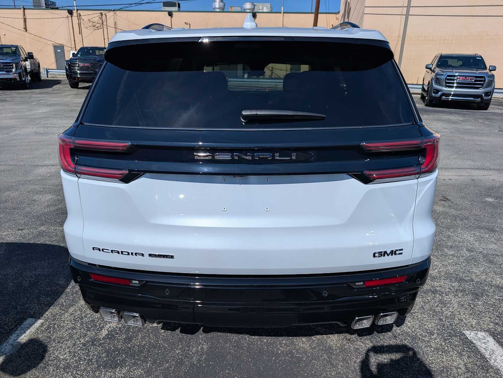 2027 GMC Acadia Denali Ultimate - Photo 7