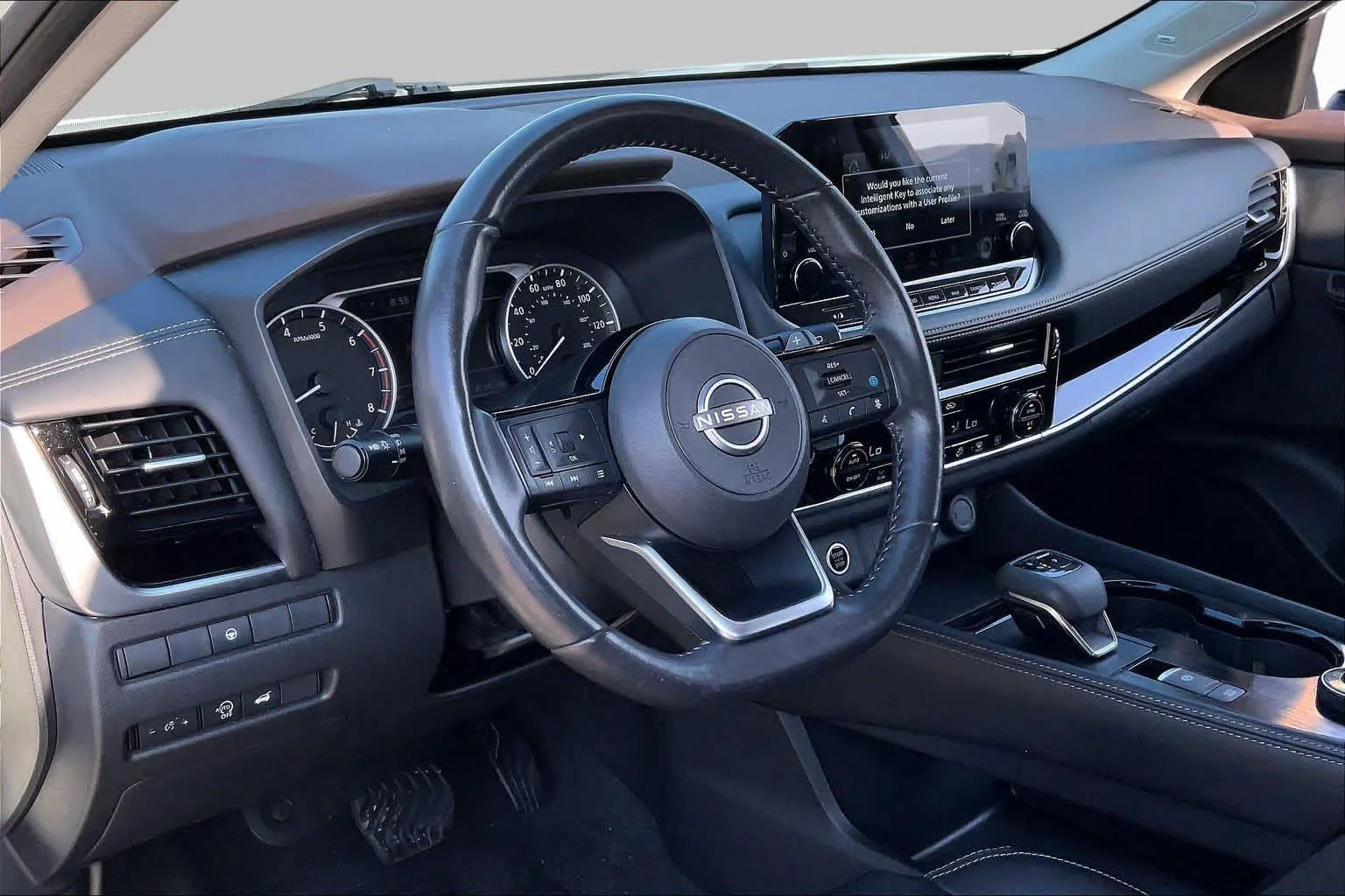 Certified Used 2023 Pearl White Tricoat Nissan SL image 16