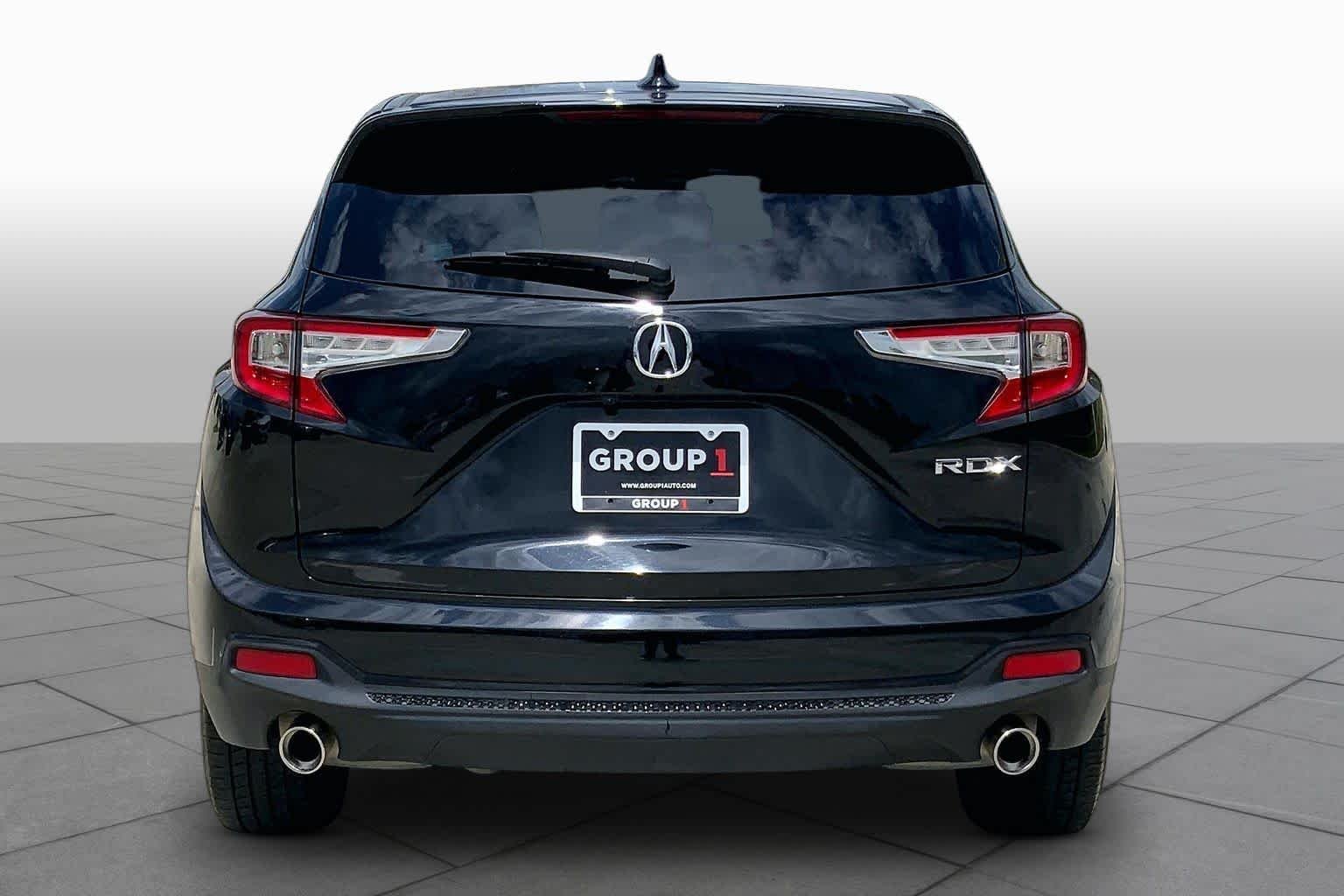 Used 2019 Majestic Black Pearl Acura  image 4