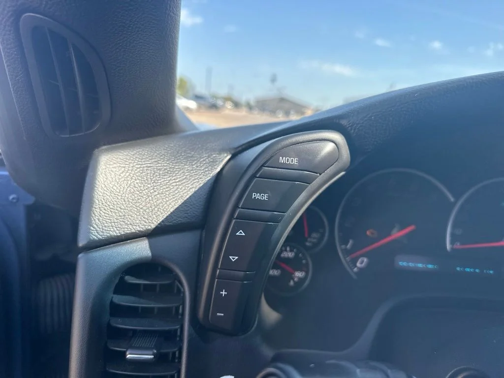 Used 2012 Blue Chevrolet Grand Sport image 8