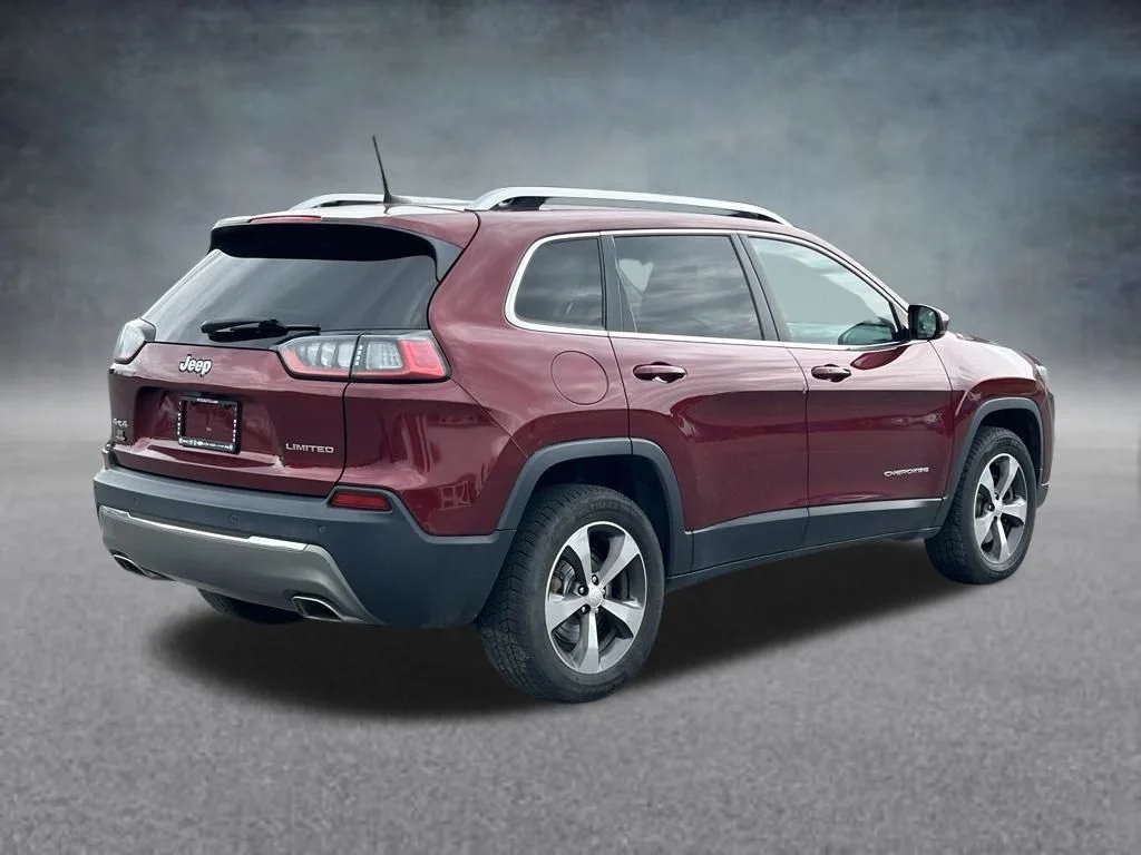 Used 2019 Red Jeep Limited image 5