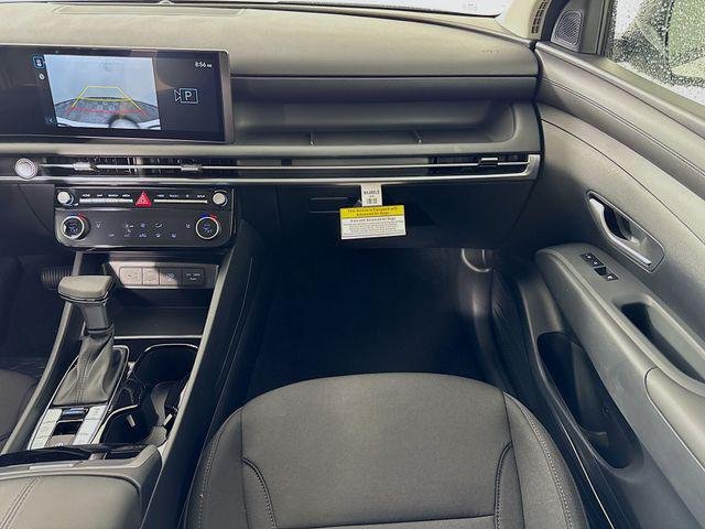 New 2026 White Hyundai SEL FWD image 37