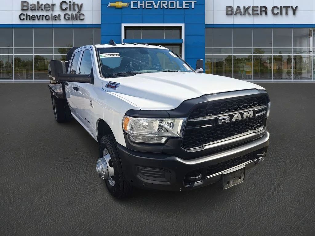 2021 RAM 3500's photo