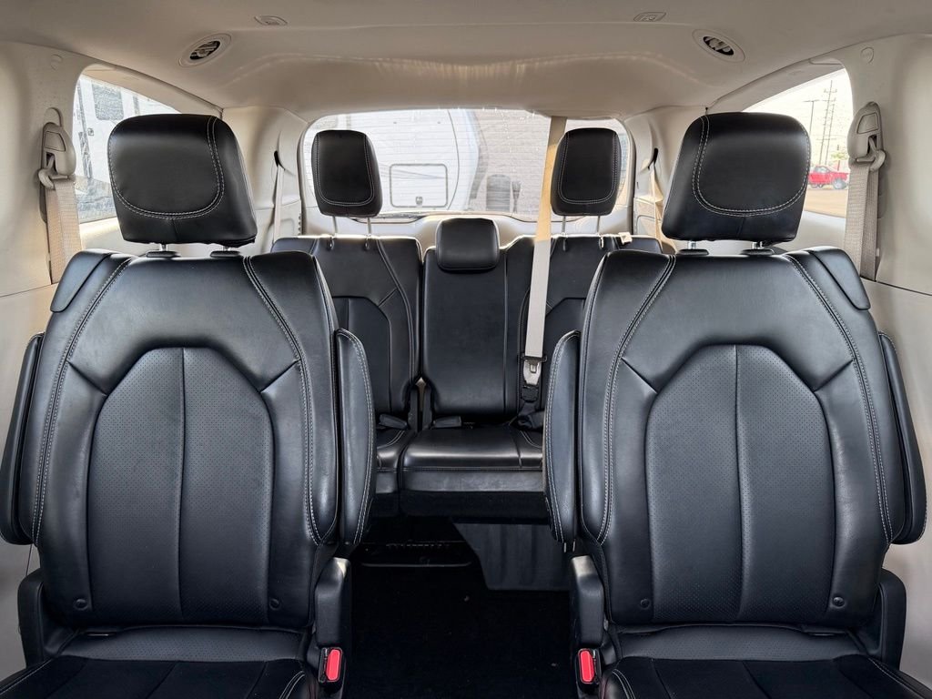 Used 2024 White Chrysler Touring L image 16