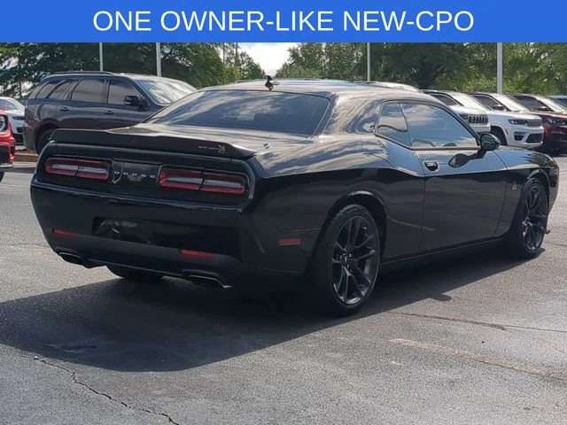 Used 2022 Black Dodge R/T Scat Pack image 5