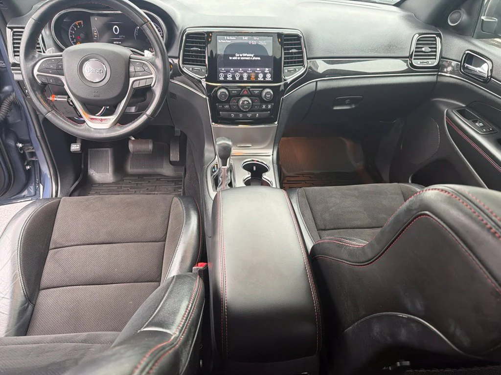 Used 2020 Slate Blue Pearlcoat Jeep Trailhawk image 16