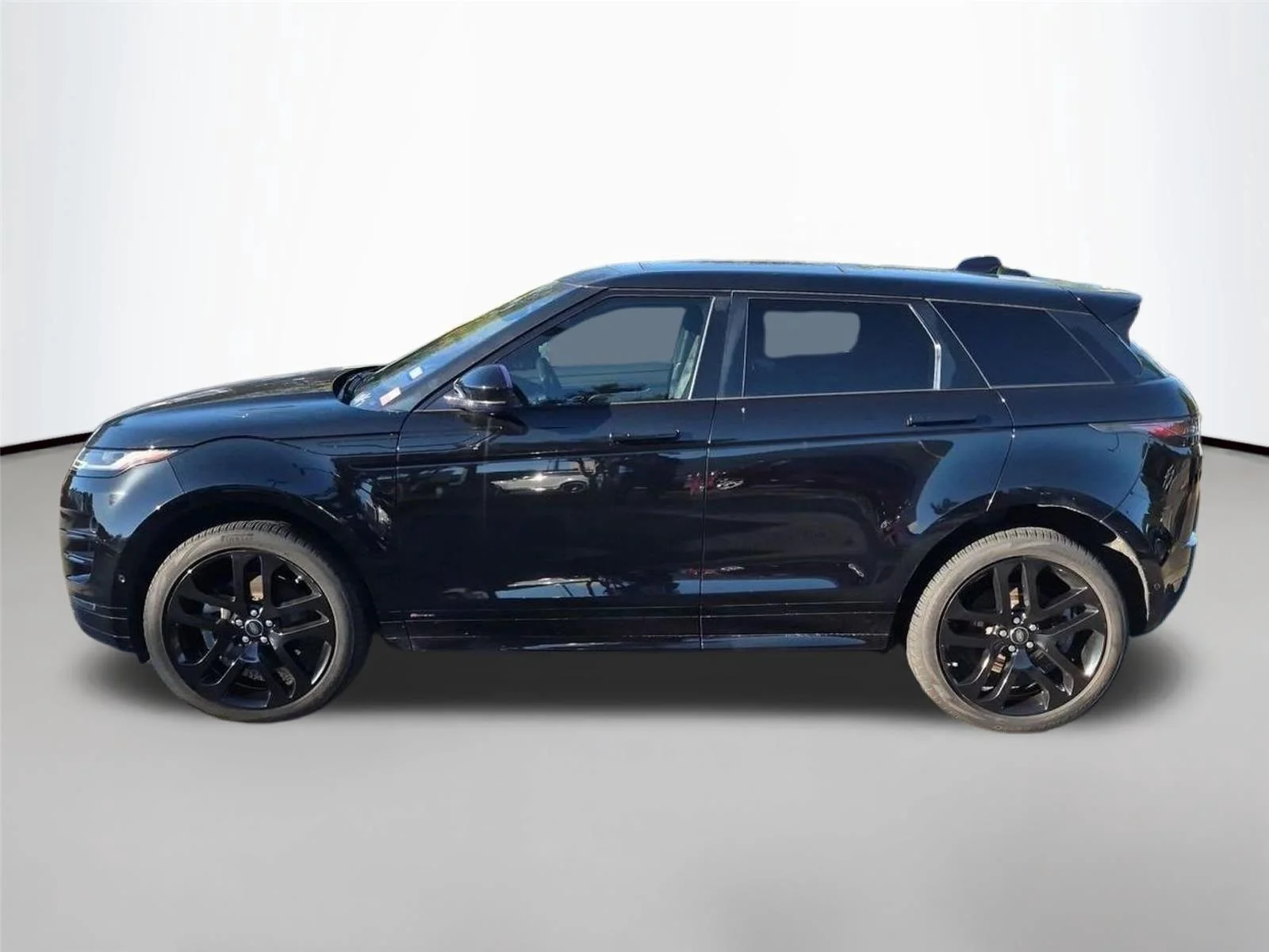 Used 2020 Narvik Black Land Rover R-Dynamic HSE image 2