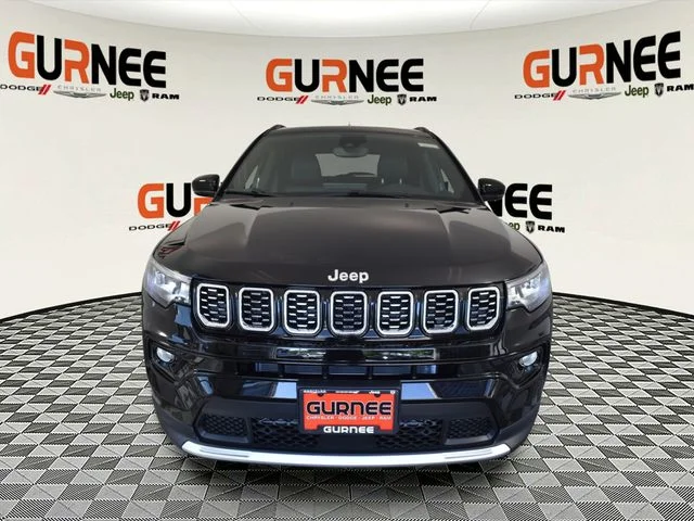 New 2026 Diamond Black Crystal Pearl-Coat Exterior Paint Jeep Limited image 8