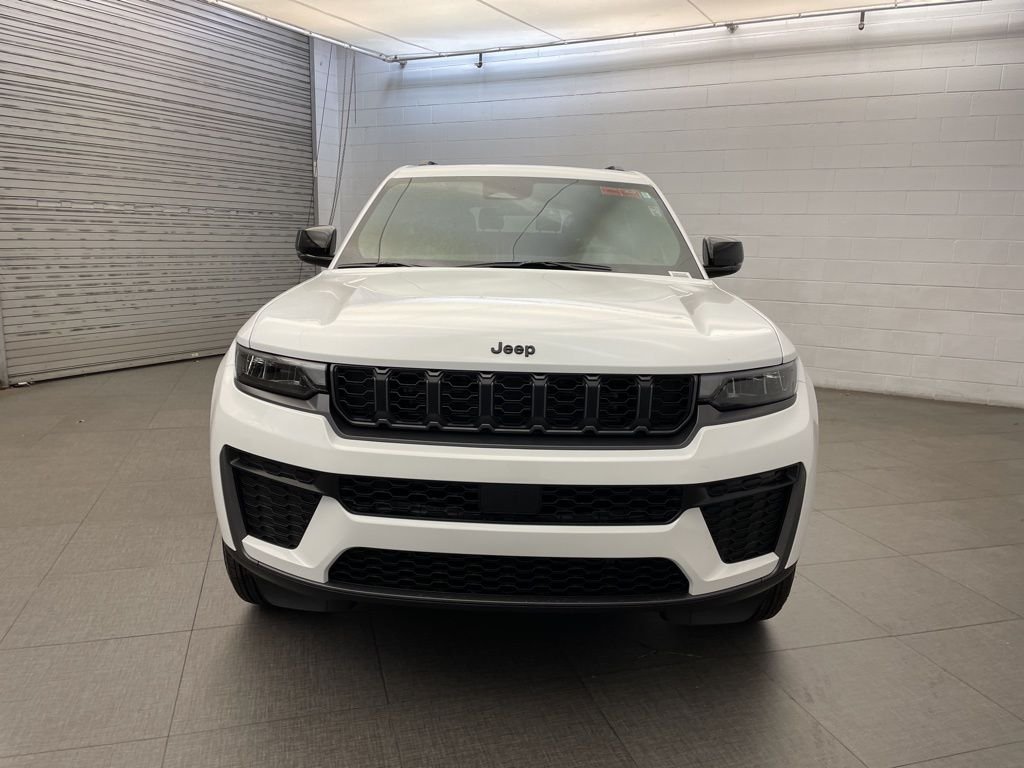 New 2026 Bright White Clearcoat Jeep Altitude image 6