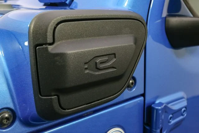 Used 2023 Blue Jeep Sahara 4xe image 7