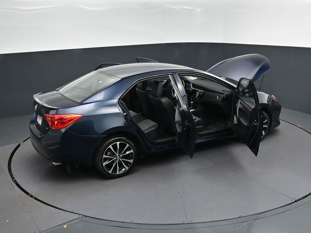 Used 2018 Blue Toyota SE image 50