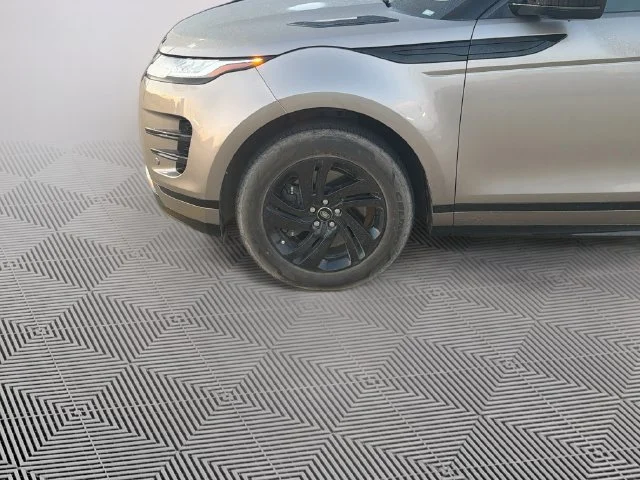 Used 2023 Beige Land Rover Dynamic image 10