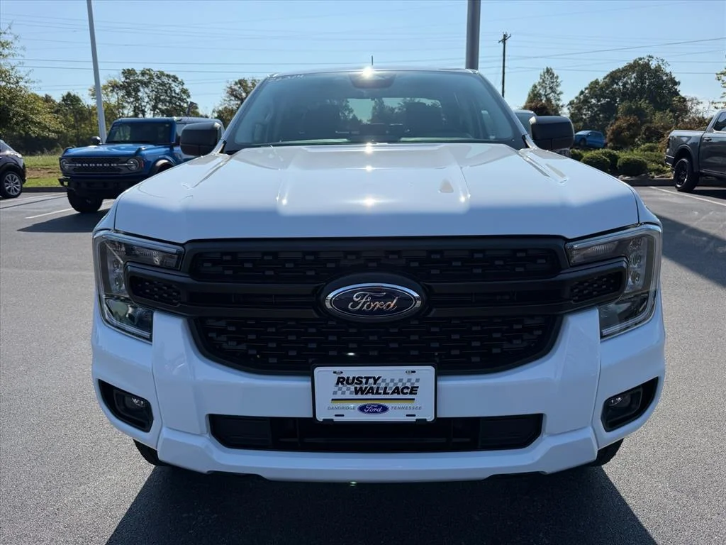 New 2026 Oxford White Ford XL image 2