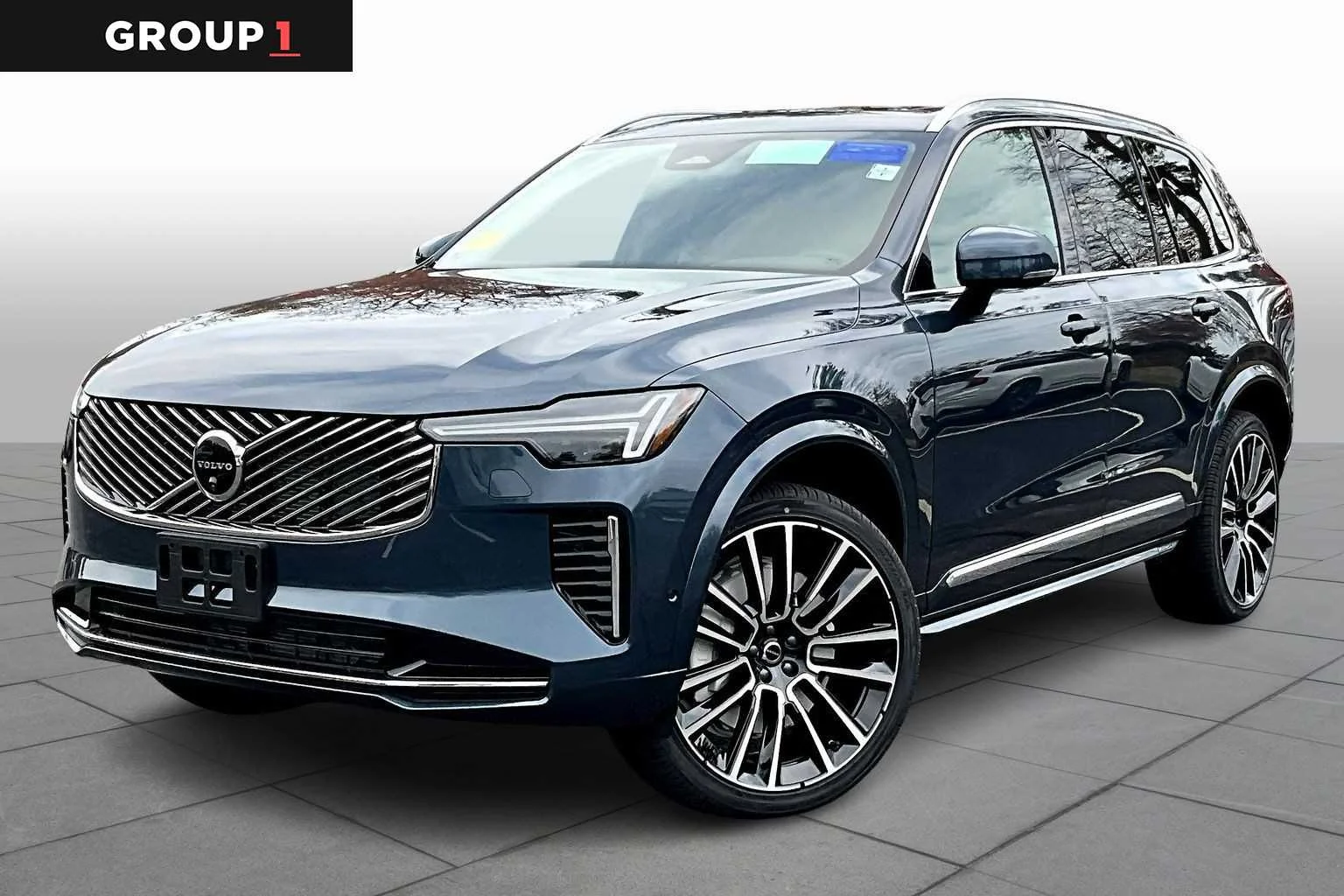 2026 Volvo XC90 Plus