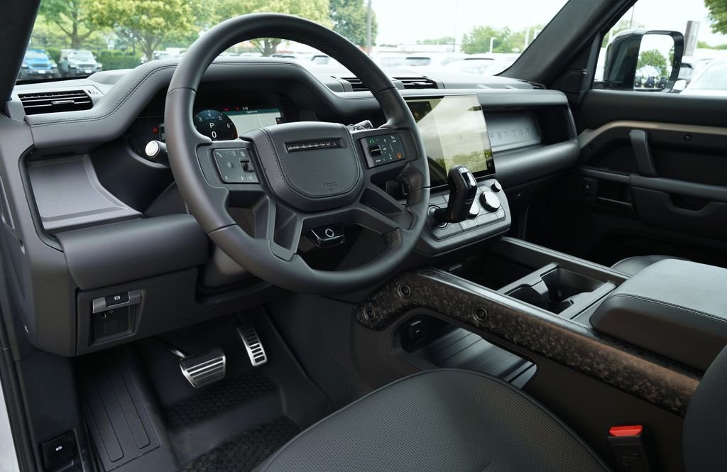 Used 2026 Gray Land Rover OCTA image 14
