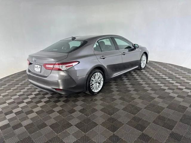 Used 2020 Gray Toyota XLE image 7