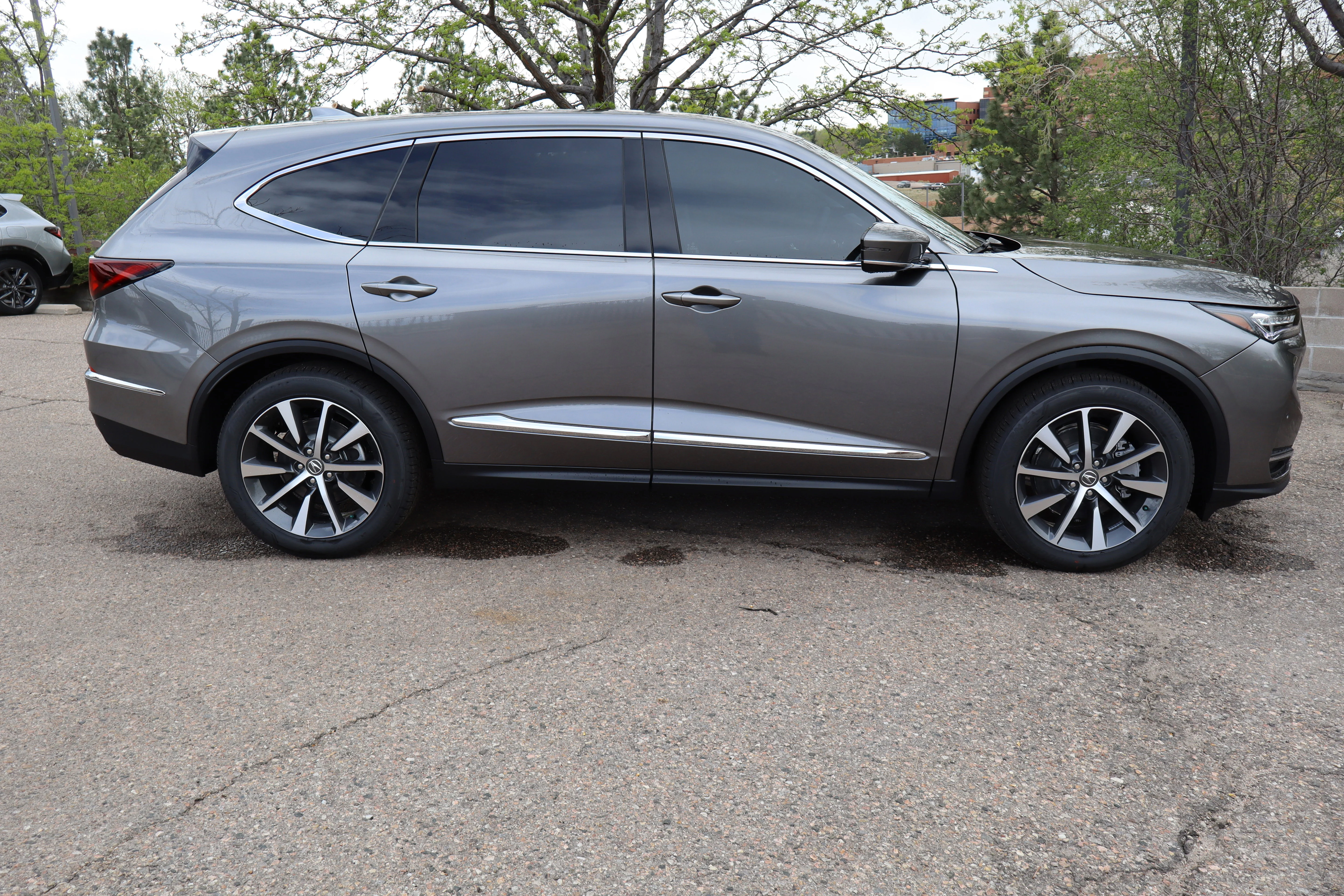 New 2026 Liquid Carbon Metallic Acura w/Technology Package image 7