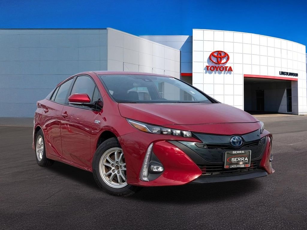 Used 2020 Red Toyota Limited image 8