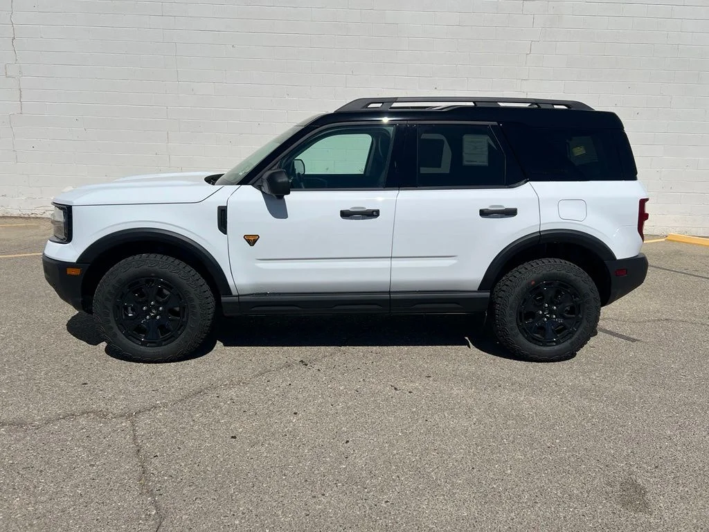 New 2026 Oxford White Ford Badlands® image 2