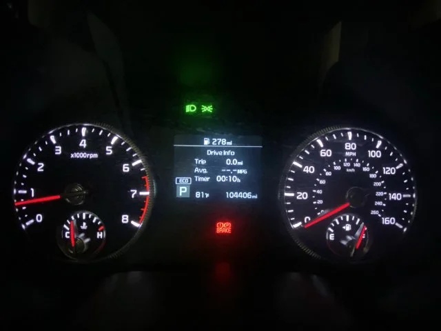 Used 2021 White Kia EX image 15