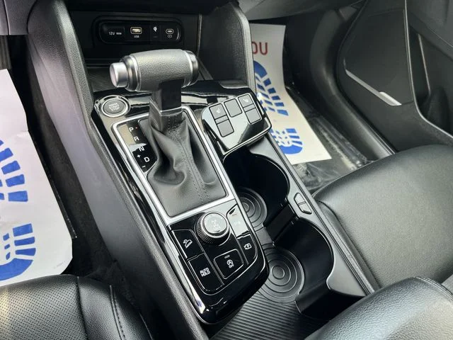 Certified Used 2025 Gray Kia X-Line image 23