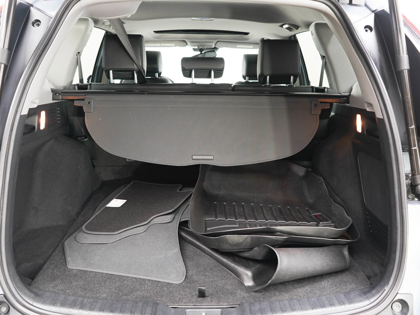 Used 2021  Honda Touring AWD image 11