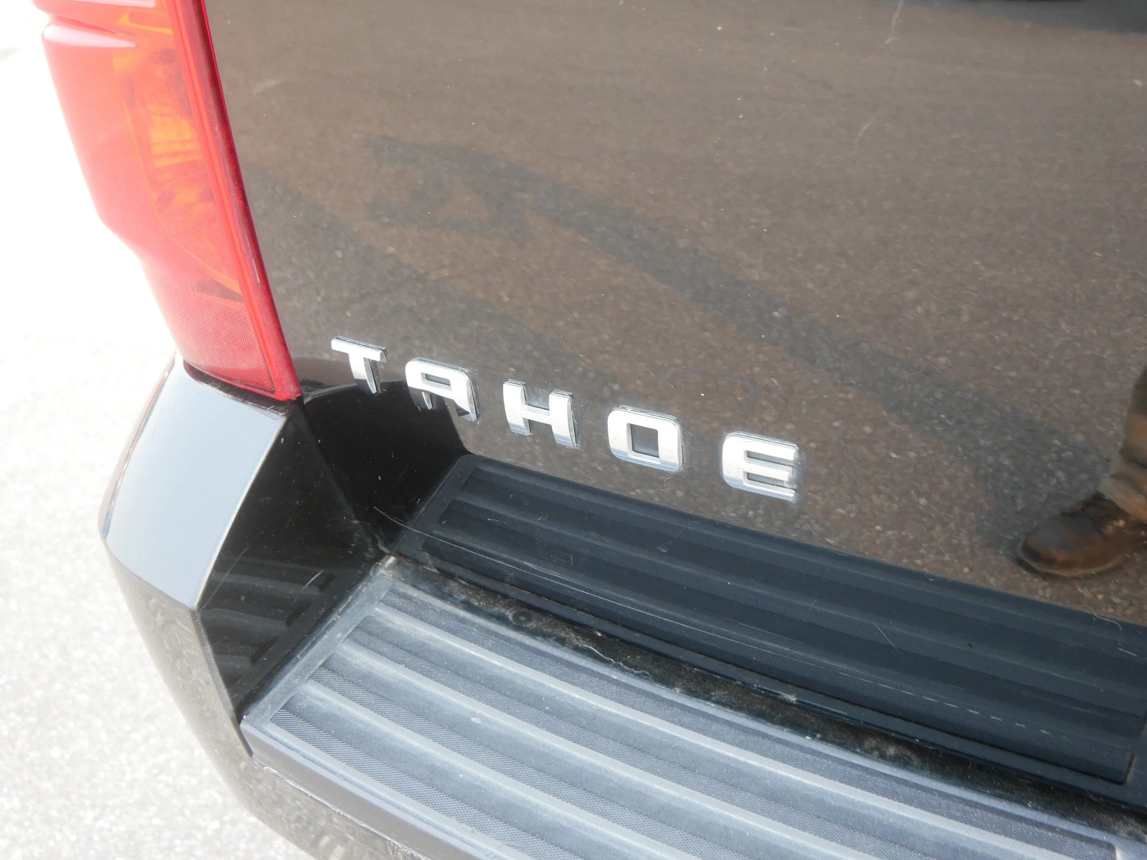 Used 2013 Black Chevrolet LS image 10