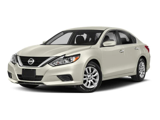 Used 2018 Pearl White Nissan 2.5 SR image 1