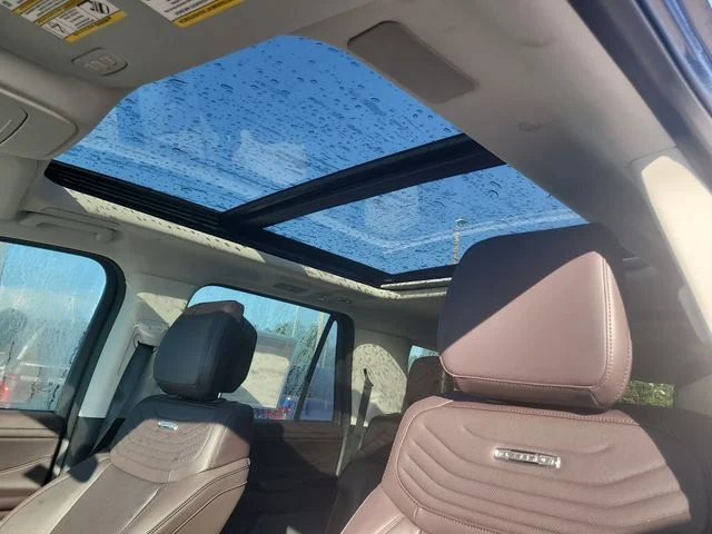 New 2027 Blue Metallic Ford Platinum image 25