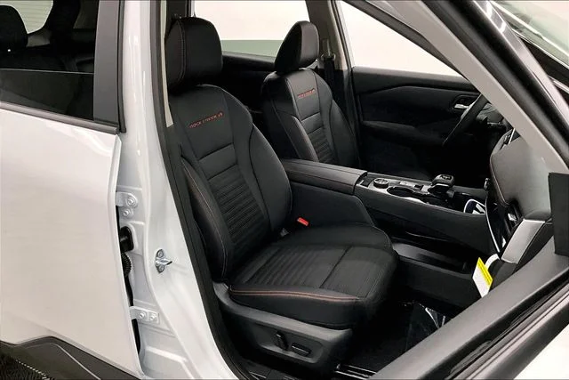 New 2026 Everest White Pearl Nissan Rock Creek image 31