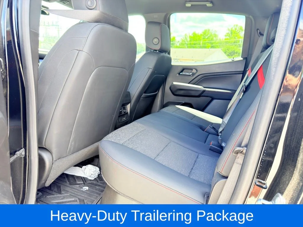 Used 2023 Black Chevrolet Z71 image 14