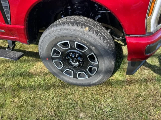 New 2026 Ruby Red Metallic Tinted Clearcoat Ford F-250® Platinum® image 15