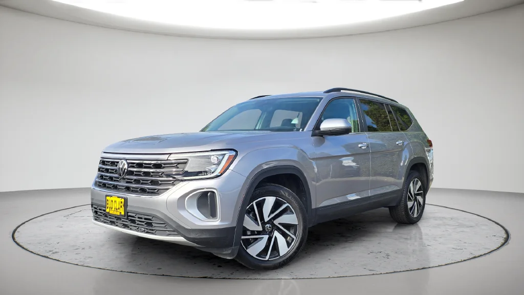 2024 Volkswagen Atlas SE w/Tech