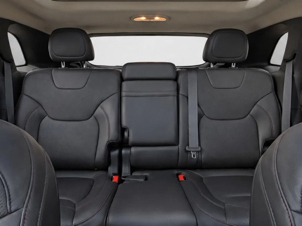 Certified Used 2016 Red Jeep Trailhawk image 32